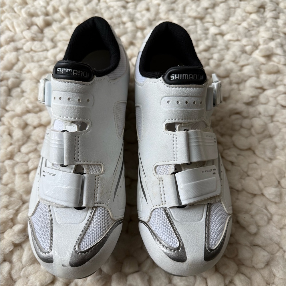 Shimano White and Black Spin Shoes